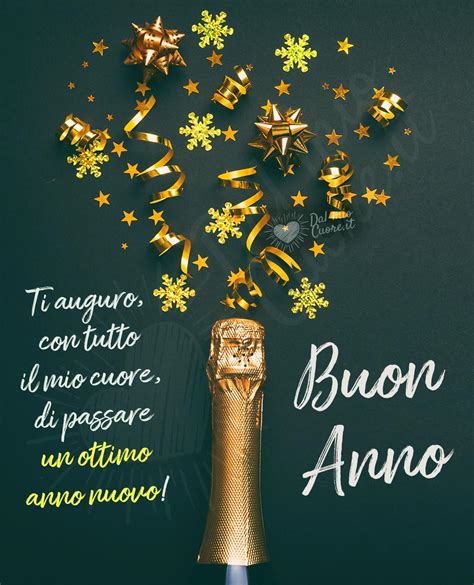 buon anno 2023 gif divertenti|Buon Anno 2023 GIF con Frasi di Auguri per。